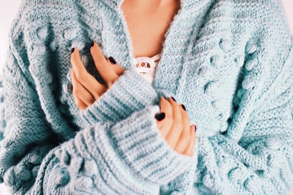 Comment choisir le parfait cardigan pour une superposition réussie en automne ?