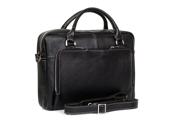 Sac Ted Baker homme : conseils pour réussir son entretien
